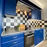 Проживание в семье Umbrella - 10 Min To Old Town Gdansk,pkp & Shopping Mall