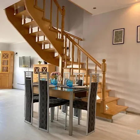 Umbrella - 10 Min To Old Town Gdansk,pkp & Shopping Mall Проживание в семье *